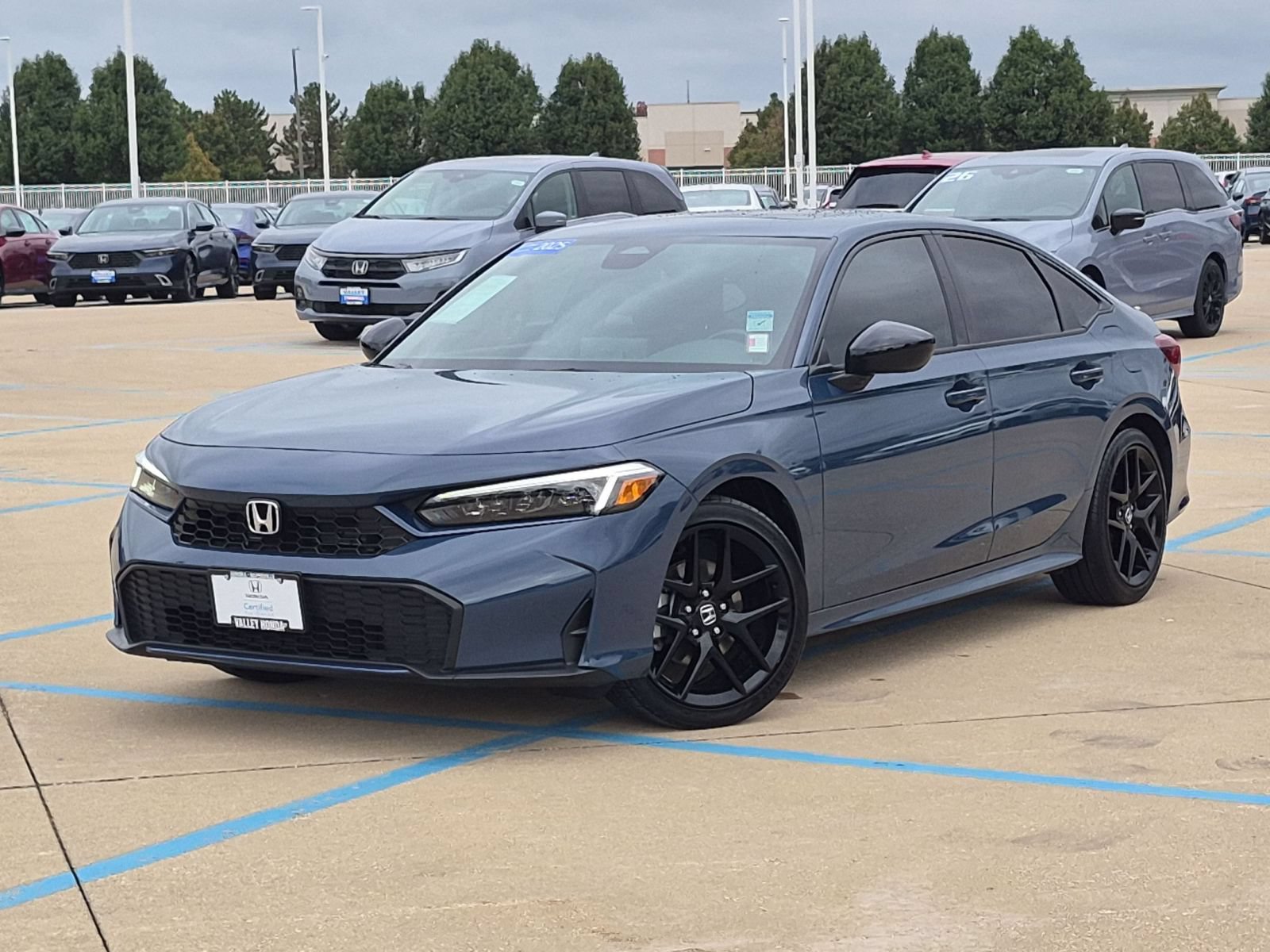 Certified 2025 Honda Civic Sport image 2
