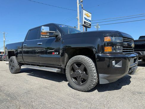 Used 2015 Chevrolet Silverado 2500 LTZ w/ Duramax Plus Package AWD/4WD image 16