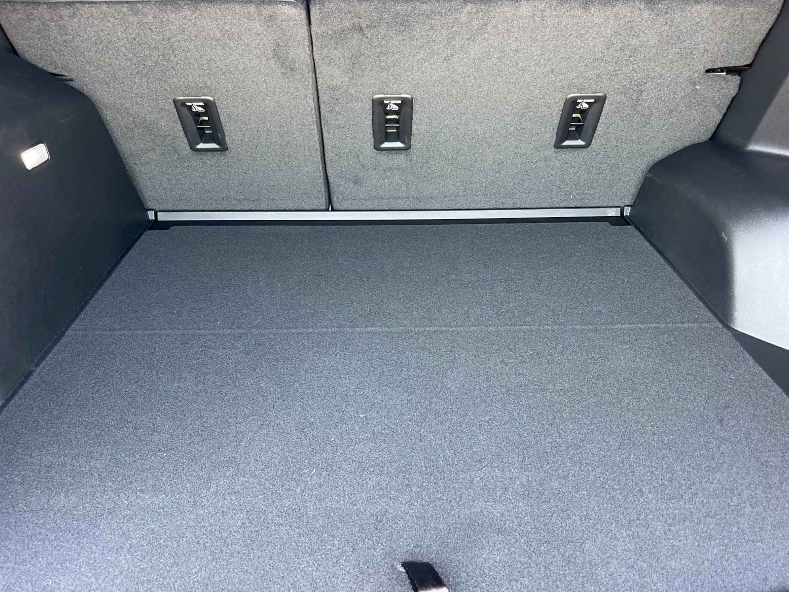 New 2027 GMC Terrain Elevation w/ Elevation Premium Package FWD image 14
