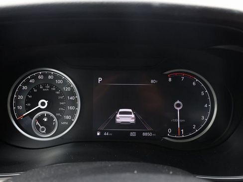 Used 2023 Genesis G70 2.0T w/ Sport Prestige Package image 39