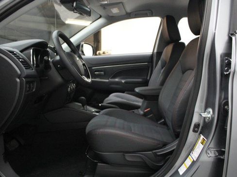 New 2026 Mitsubishi Outlander Sport SE image 6