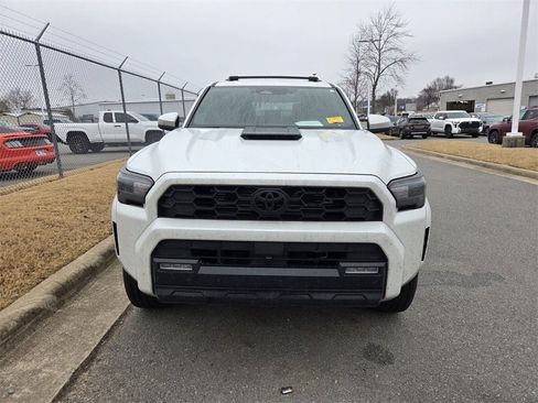 Used 2025 Toyota 4Runner TRD Sport image 10