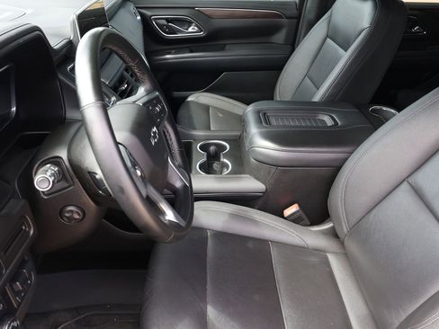 Used 2023 Chevrolet Tahoe Z71 w/ Z71 Off-Road Package image 15