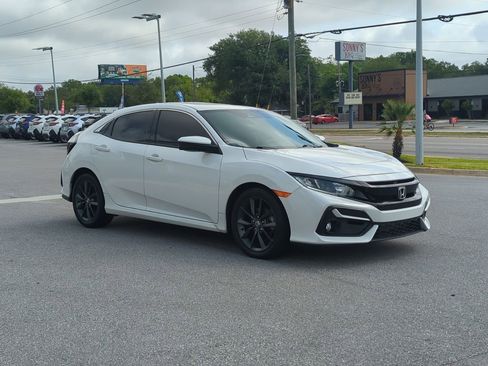 Used 2021 Honda Civic EX image 9