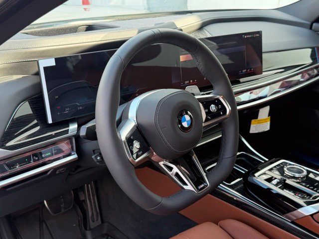 Used 2026 BMW 740i xDrive AWD/4WD image 15