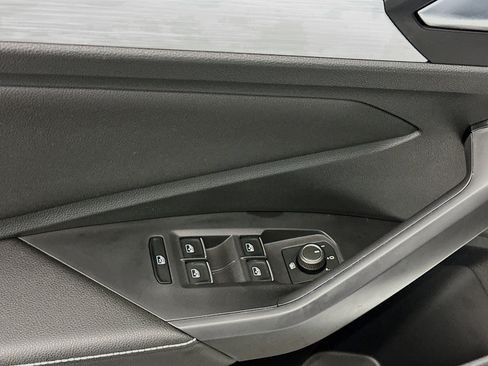 Used 2025 Volkswagen Jetta S image 15