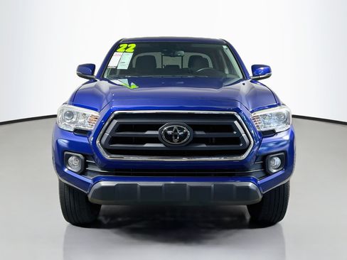 Used 2022 Toyota Tacoma SR5 w/ Technology Package RWD image 11