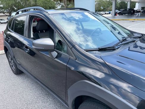 Used 2021 Subaru Crosstrek 2.5i Sport w/ Moonroof Package AWD/4WD image 14