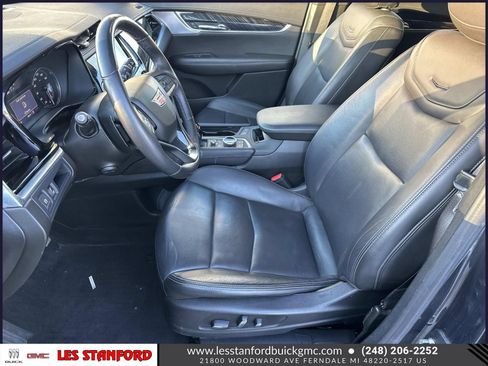Used 2023 Cadillac XT6 Premium Luxury image 20