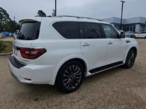 Used 2022 Nissan Armada Platinum w/ Captain's Chairs Package image 8