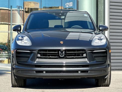 New 2026 Porsche Macan AWD/4WD image 11