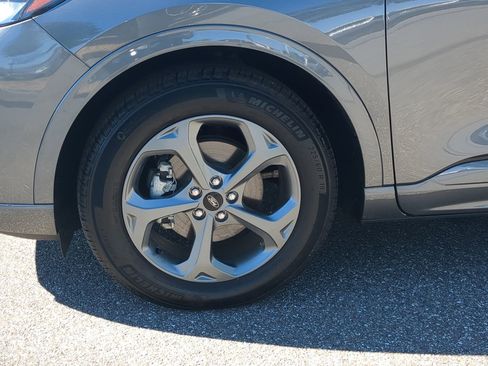 Used 2024 Ford Escape ST-Line w/ Equipment Group 301A image 10