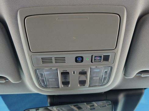 Used 2019 Honda Accord Touring image 27