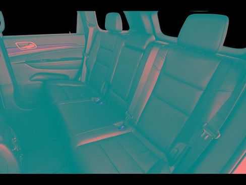 Used 2022 Jeep Grand Cherokee Limited image 21