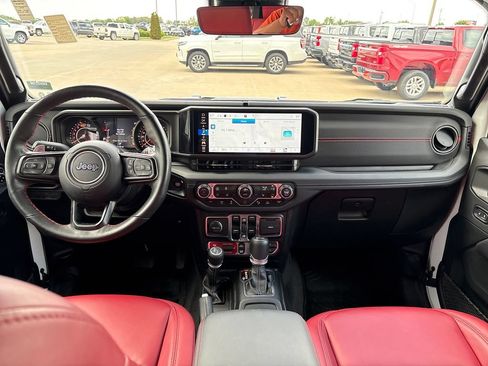 Used 2024 Jeep Wrangler Unlimited Rubicon 392 AWD/4WD image 25