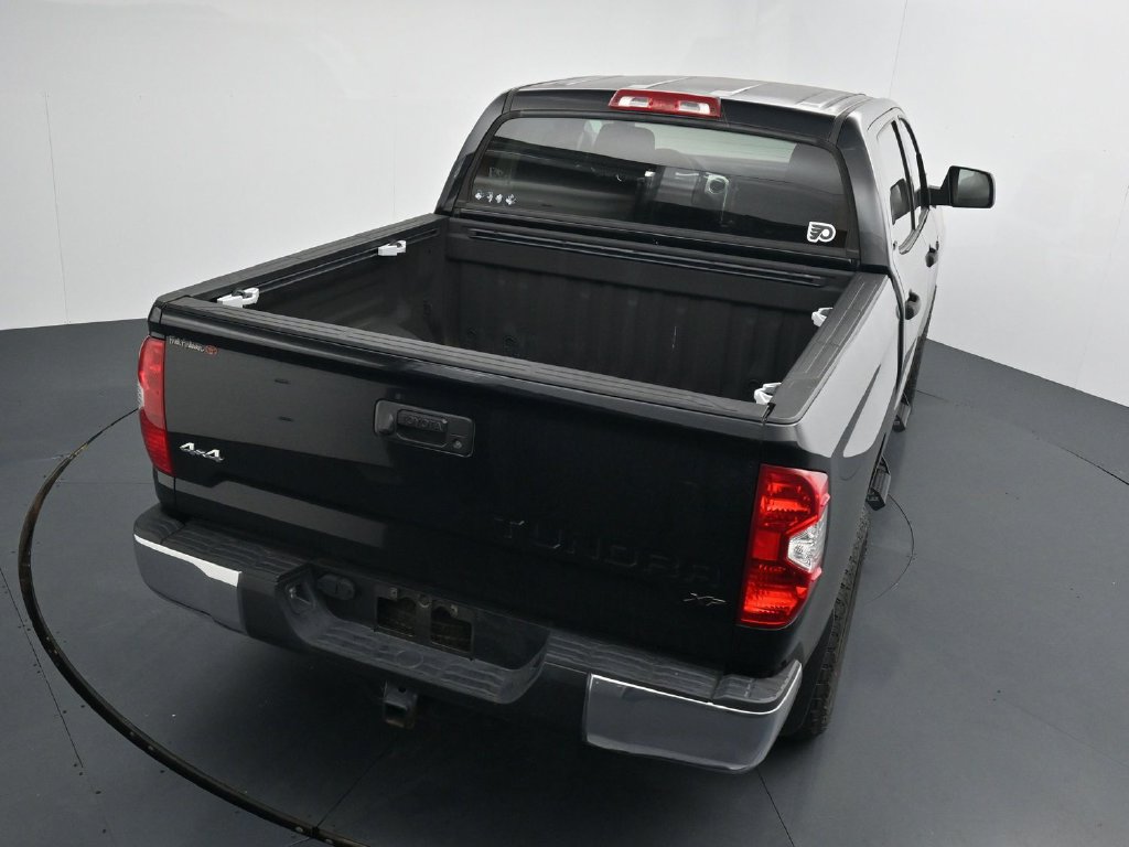 Used 2018 Toyota Tundra SR5 w/ SR5 Upgrade Package AWD/4WD image 14