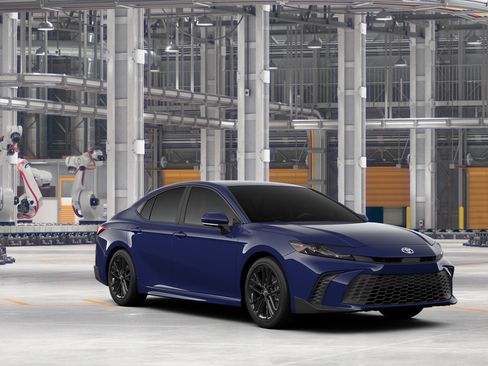 New 2026 Toyota Camry SE FWD image 15