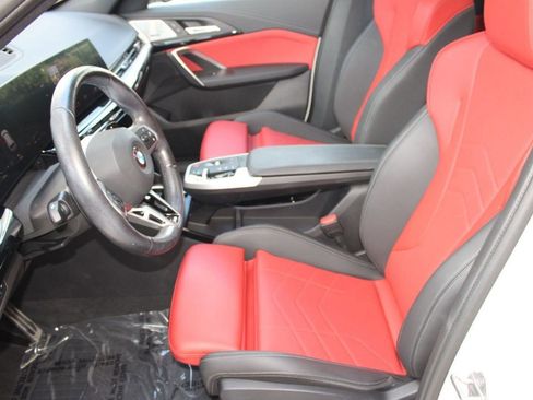 Used 2023 BMW X1 xDrive28i w/ Premium Package image 5