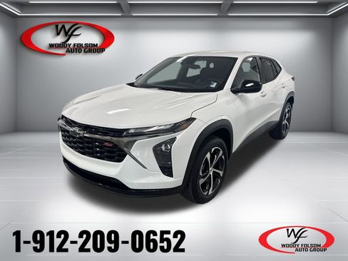New 2026 Chevrolet Trax RS FWD image 1