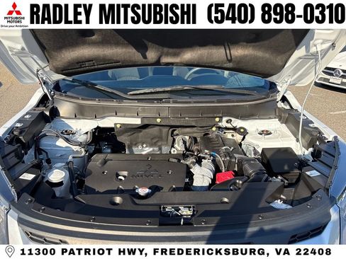 Used 2025 Mitsubishi Outlander Sport ES AWD/4WD image 15