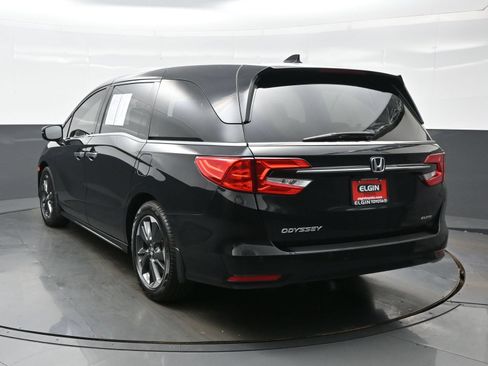 Used 2022 Honda Odyssey Elite image 4