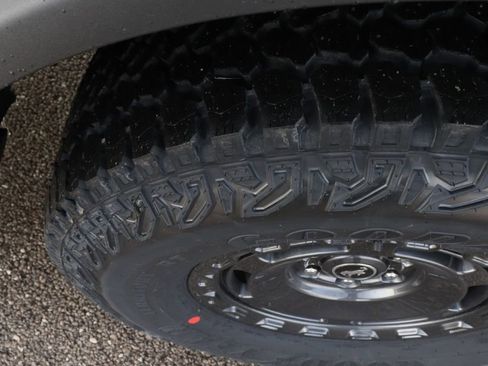 New 2025 Ford Bronco Badlands image 46