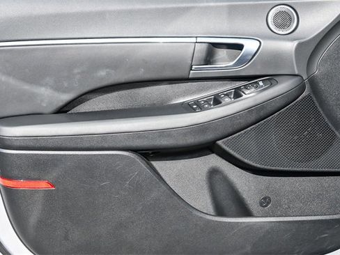 Certified 2023 Hyundai Sonata SEL w/ Cargo Package image 21