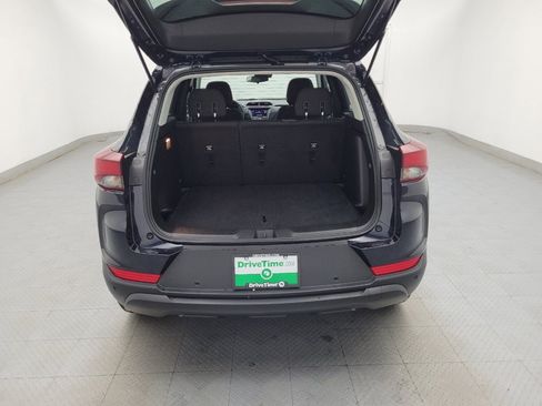 Used 2021 Chevrolet TrailBlazer LS image 29