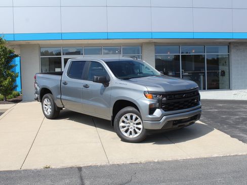 New 2026 Chevrolet Silverado 1500 Custom AWD/4WD image 4