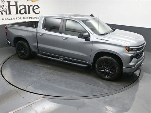 New 2026 Chevrolet Silverado 1500 RST w/ Dark Appearance Package image 16