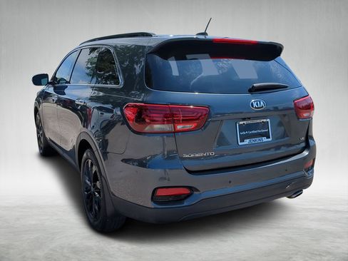Certified 2019 Kia Sorento S image 5