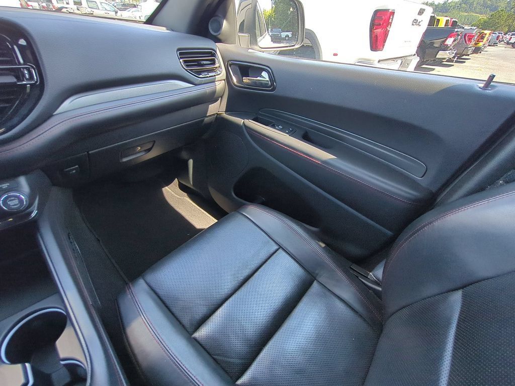 Used 2024 Dodge Durango GT AWD/4WD image 19
