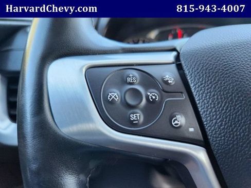 Used 2024 GMC Terrain SLT FWD image 18
