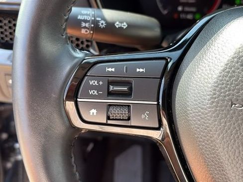 Used 2024 Honda CR-V EX-L image 13