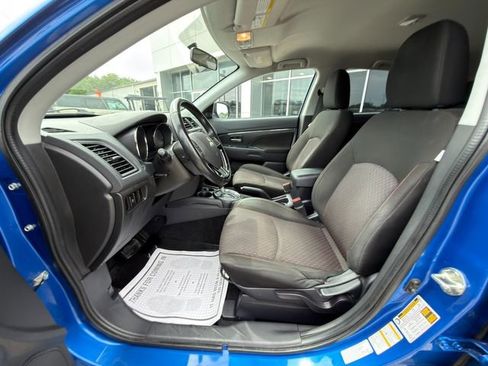 Used 2017 Mitsubishi Outlander Sport ES FWD image 16