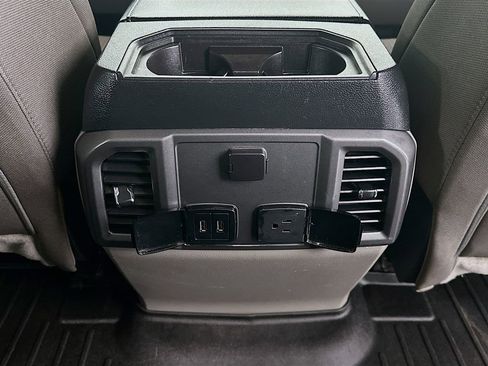 Used 2019 Ford F150 XLT w/ Equipment Group 302A Luxury image 21