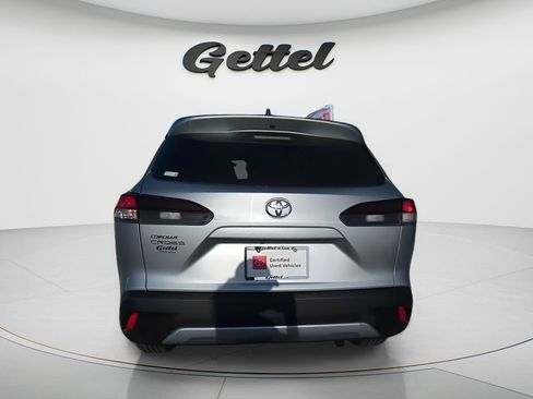 Used 2026 Toyota Corolla Cross L image 6