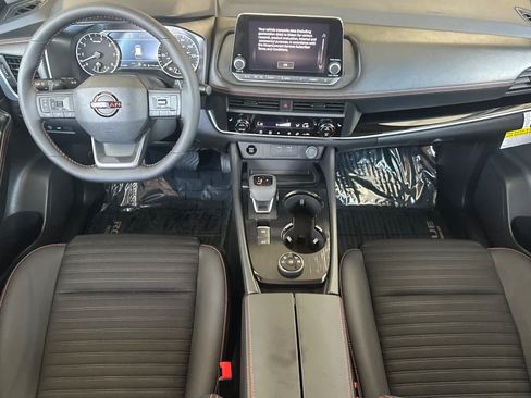 New 2026 Nissan Rogue SV AWD/4WD image 3