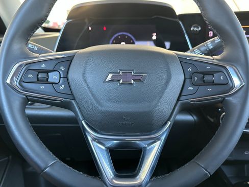 Used 2024 Chevrolet Trax ACTIV w/ Driver Confidence Package image 23