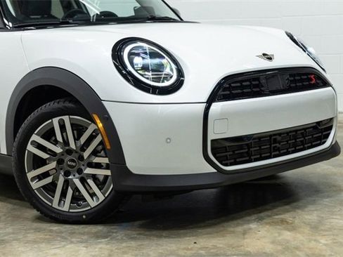 Certified 2025 MINI Cooper S image 6