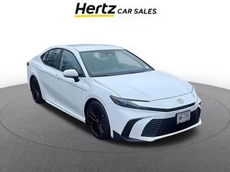 Used 2025 Toyota Camry SE video 1