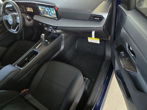 New 2026 Nissan Kicks S FWD image 7