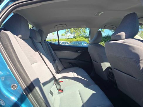 Used 2025 Toyota Camry LE image 12