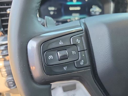 Used 2025 Chevrolet Silverado 1500 ZR2 w/ Technology Package AWD/4WD image 15