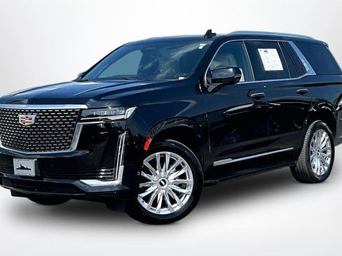 Used 2024 Cadillac Escalade Premium Luxury AWD/4WD image 3
