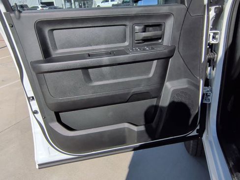 New 2026 RAM 2500 Tradesman w/ Chrome Appearance Group image 10