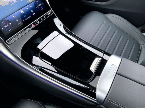 New 2026 Mercedes-Benz GLC 300 4MATIC image 7