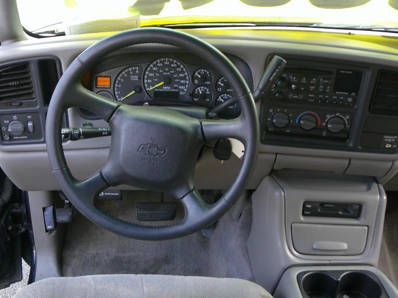 Used 2000 Chevrolet Silverado 1500 LS RWD image 16