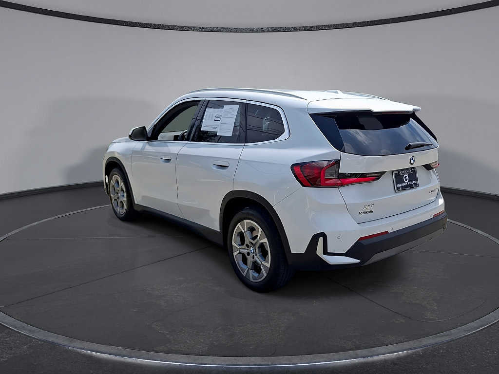 Used 2023 BMW X1 xDrive28i w/ Convenience Package AWD/4WD image 9
