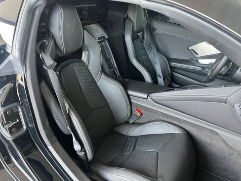 Used 2025 Chevrolet Corvette Z06 w/ Battery Protection Package image 17